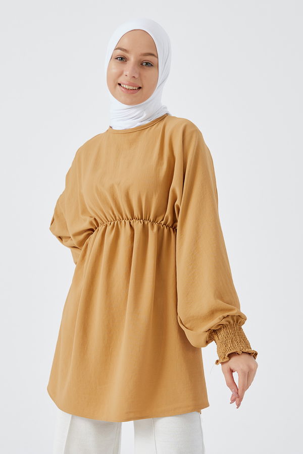Düz Bisiklet Yaka Kadın Vizon Tunik - 3896 VİZON