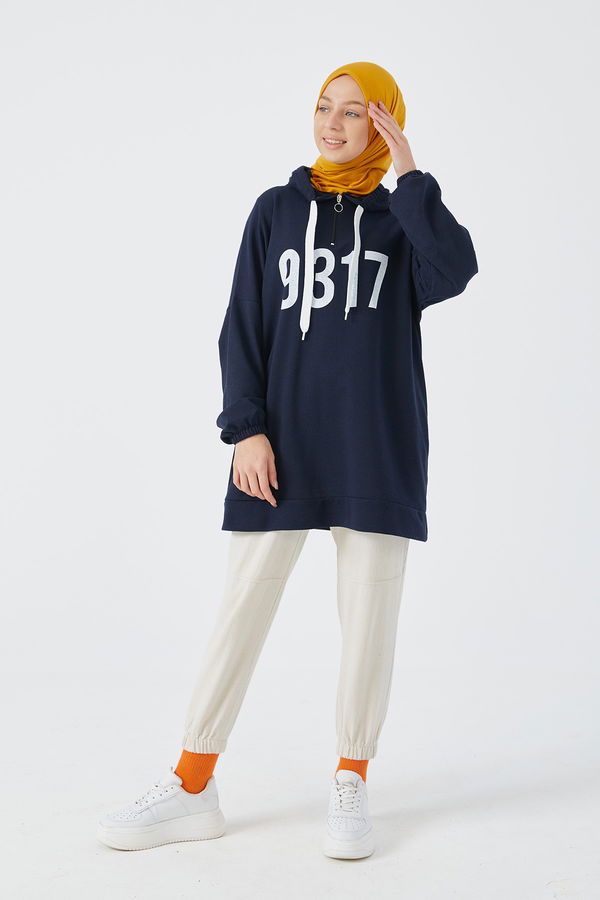 Düz Kapsonlu Yaka Kadın Lacivert Sweat - 3905 LACİVERT