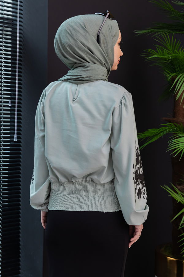 Düz Bisiklet Yaka Kadın Yeşil Bluz - 3958 YEŞİL