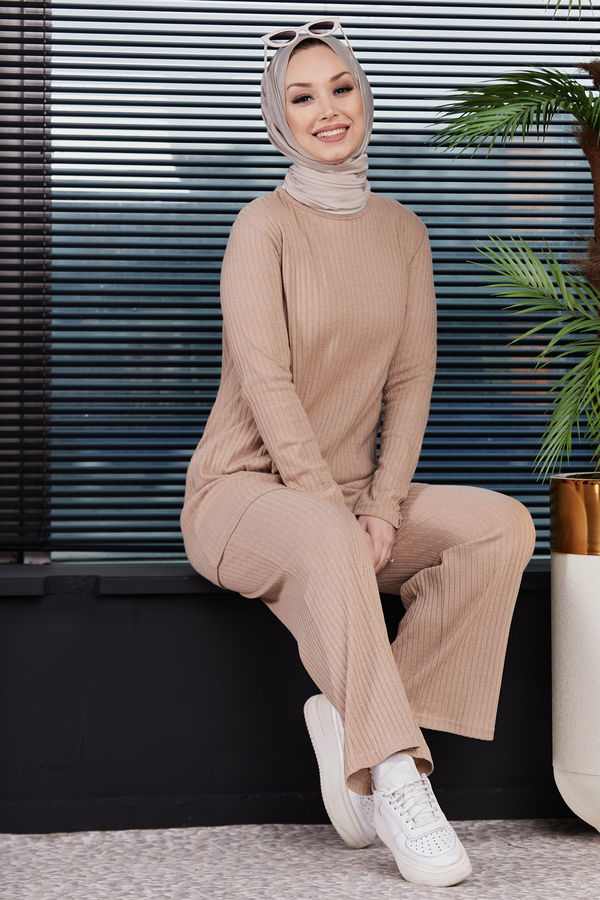 Düz Bisiklet Yaka Kadın Vizon Tunik Pantolon - 3961