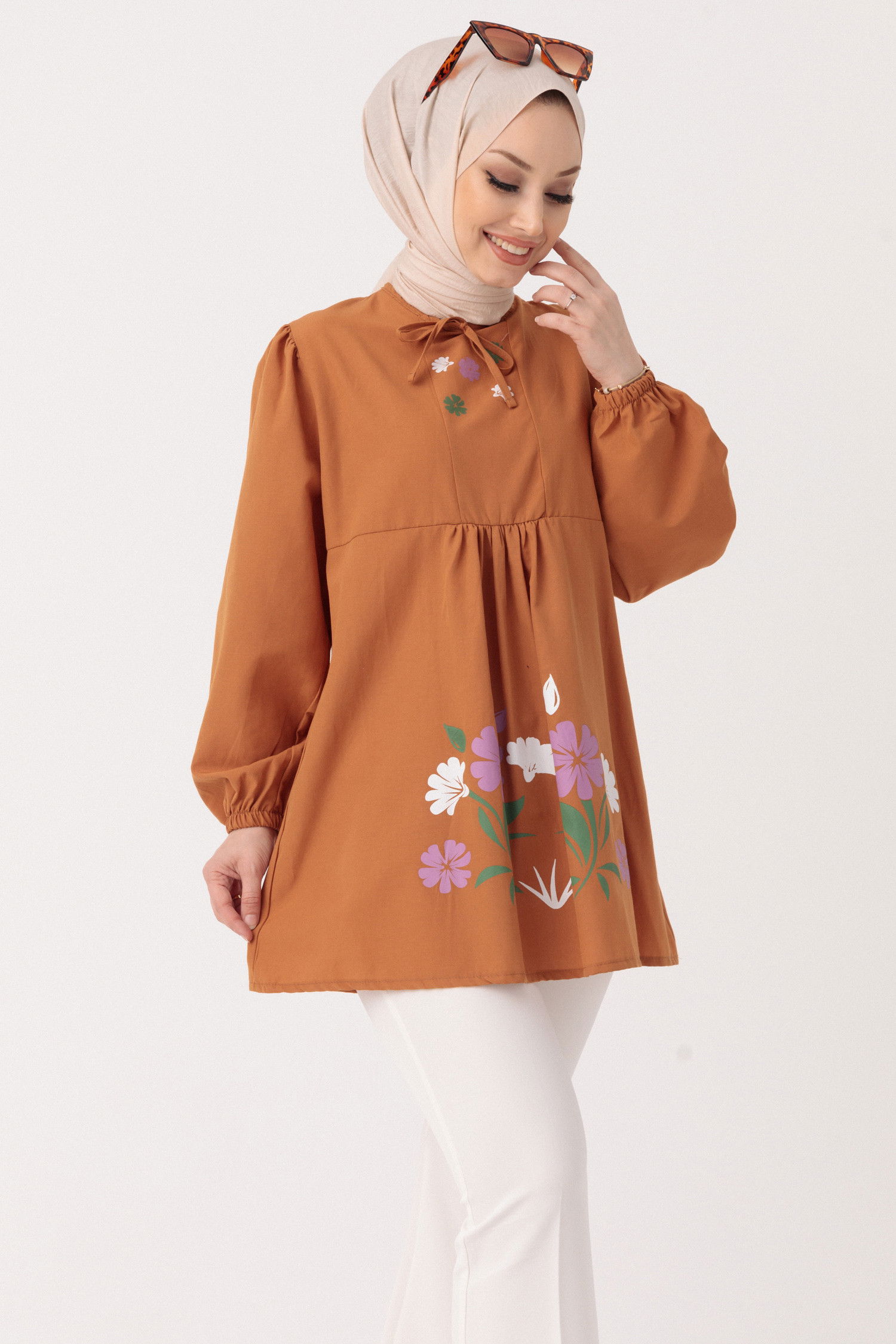 Düz Bisiklet Yaka Kadın Taba BASKILI TUNIK - 3694 TABA