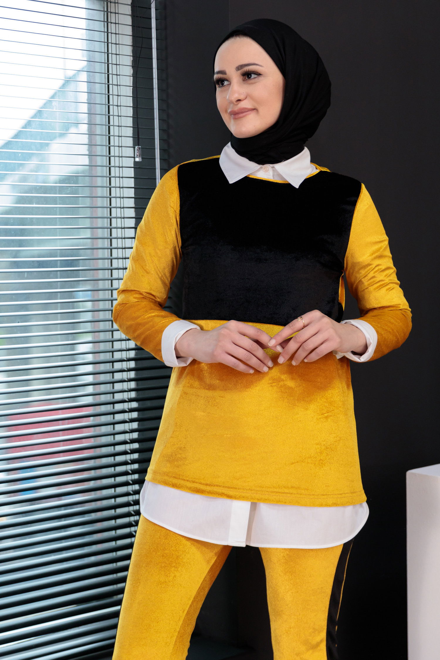 Düz Orta Kadın Sarı Kadife Eşofman Takım Bordo  - 5192