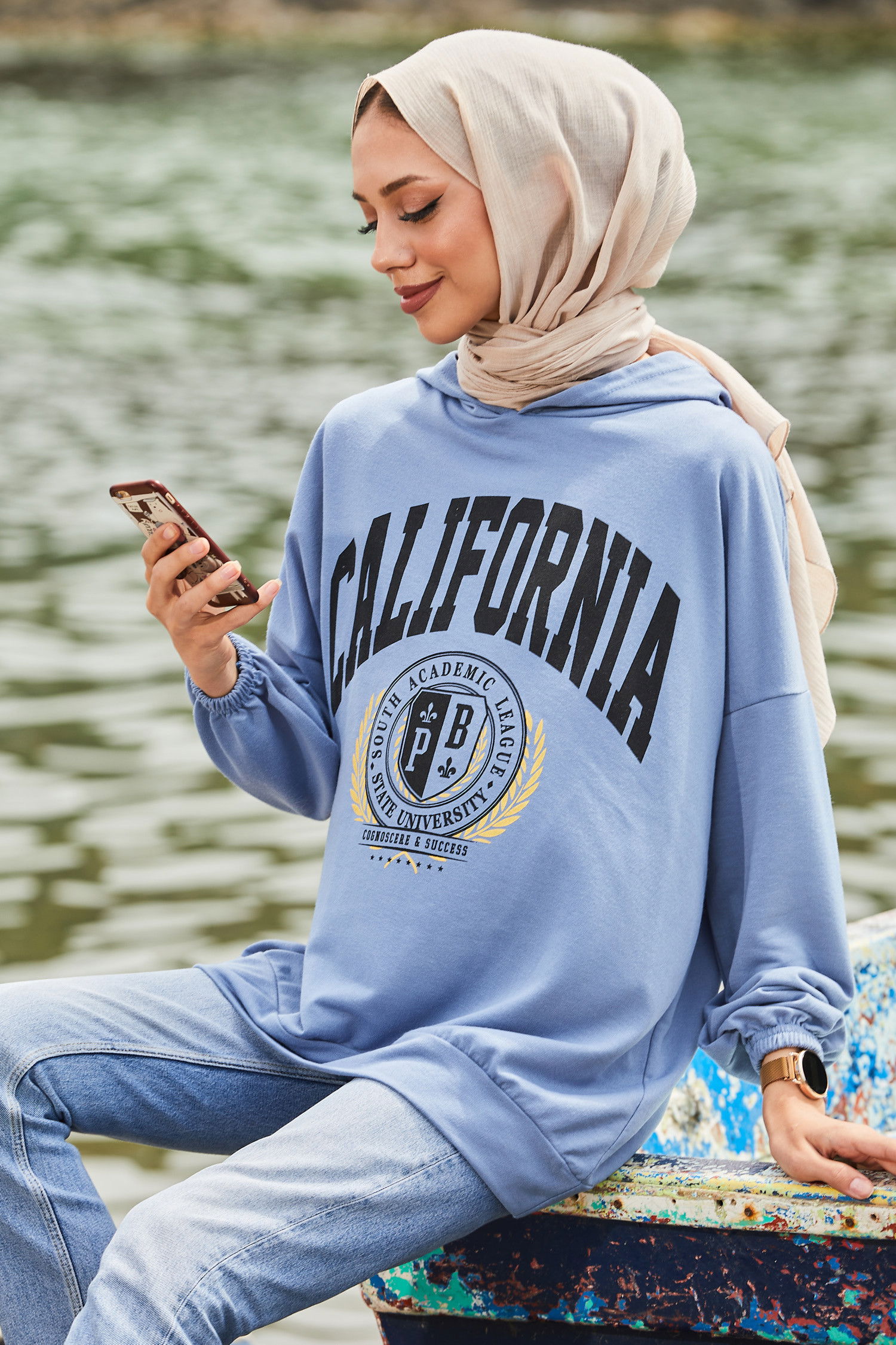 Düz Kapsonlu Yaka Kadın Mavi Sweat - 10759 MAVİ