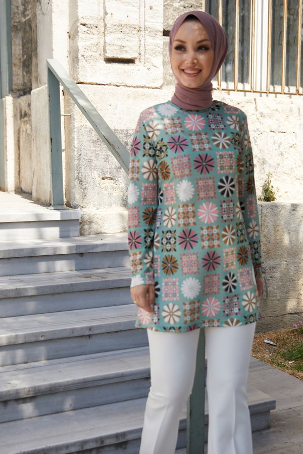 Düz Bisiklet Yaka Kadın Yeşil Tunik - 10794 YEŞİL