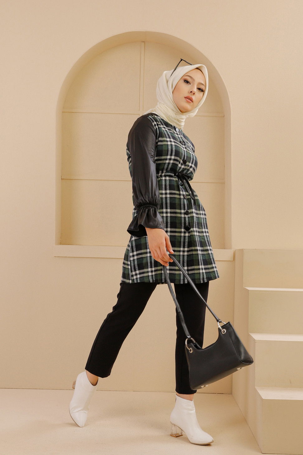 Düz Orta Kadın Siyah 9104 TUNİK - 9104 SİYAH