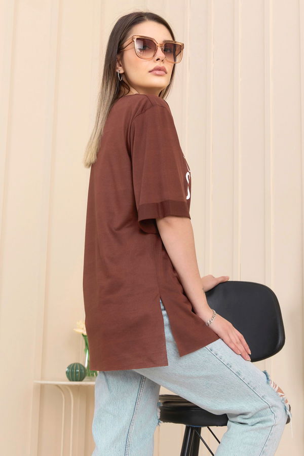 Düz Bisiklet Yaka Kadın Kahverengi T-Shirt - 22245 KAHVERENGİ