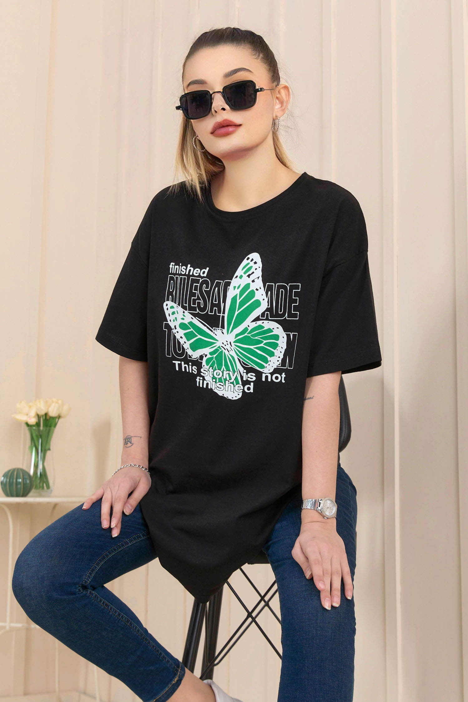 Düz Bisiklet Yaka Kadın Siyah T-Shirt - 22251