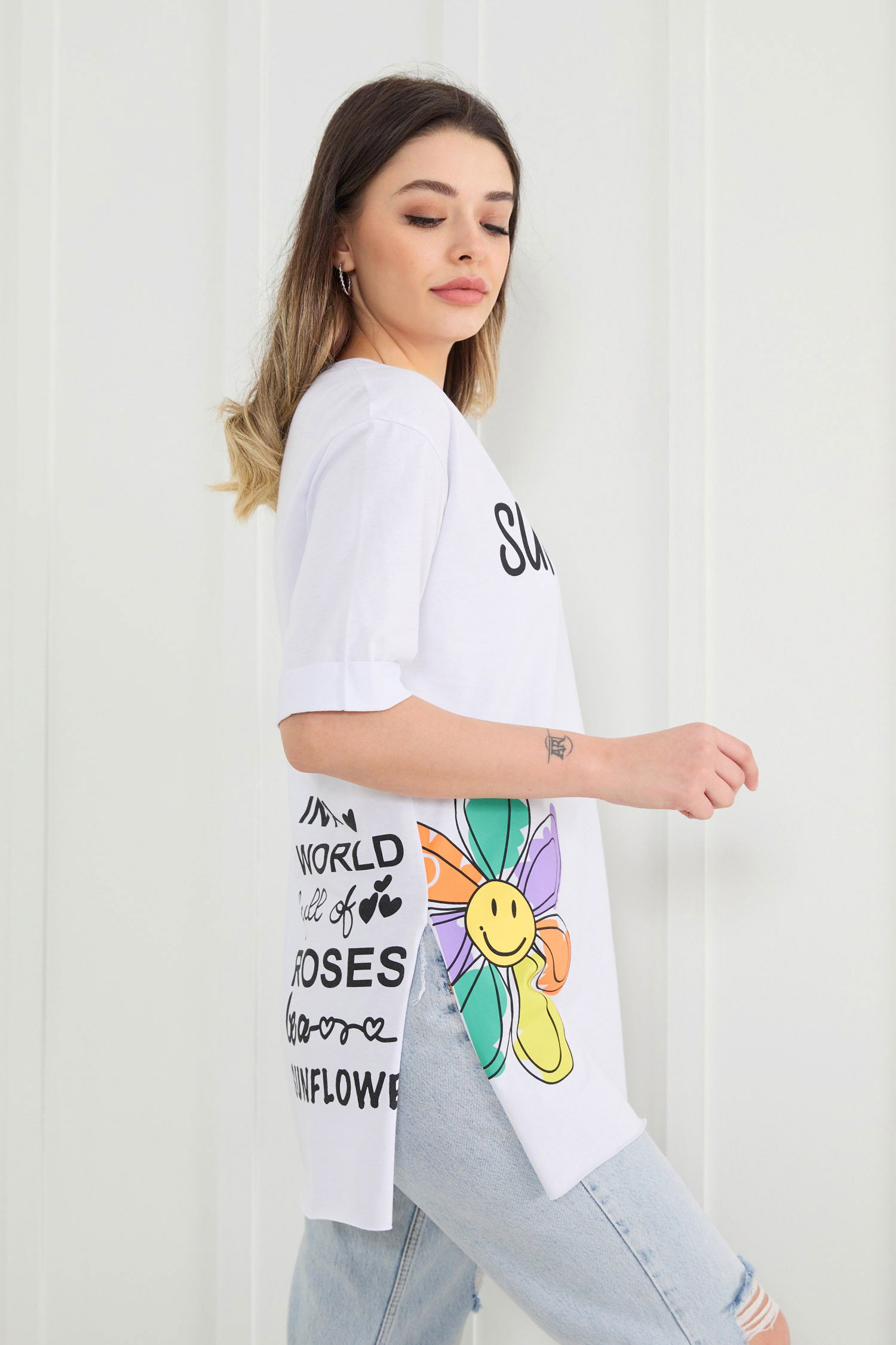 Düz Bisiklet Yaka Kadın Beyaz T-Shirt - 22370