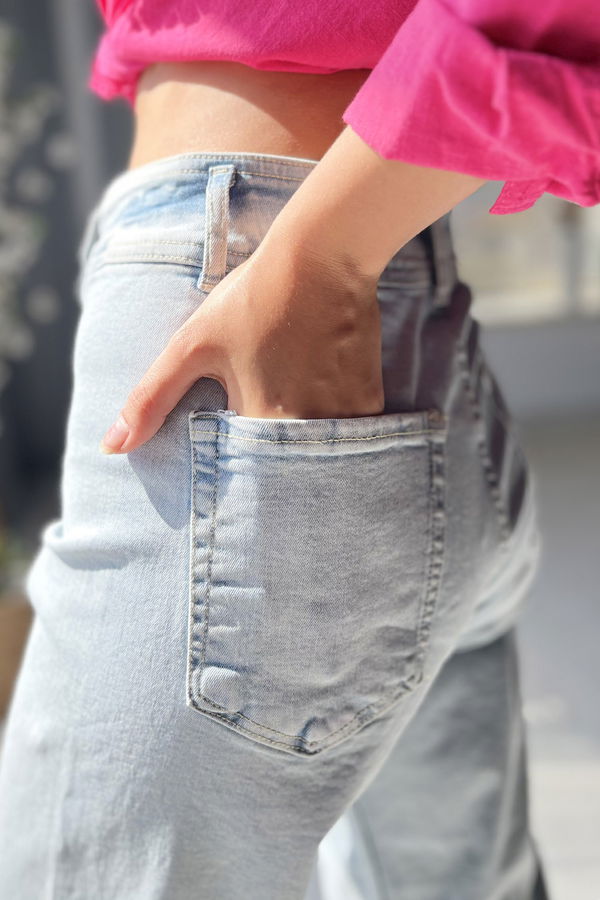 Düz Orta Kadın Mavi Kot Pantolon - 22598
