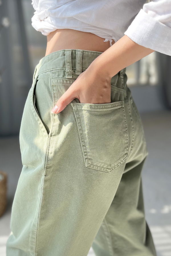 Düz Orta Kadın Yeşil Kot Pantolon - 22600