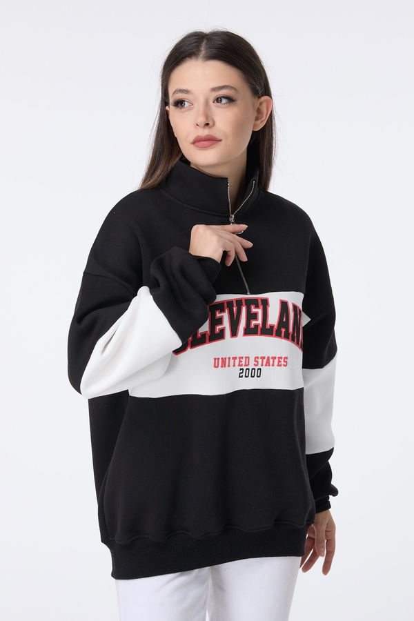 Düz Yarım Balıkçı Yaka Kadın Siyah Sweat - 23457