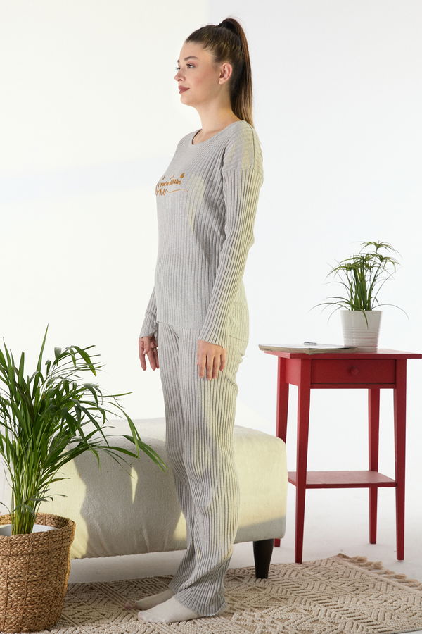 Düz Bisiklet Yaka Kadın Gri Pijama Takımı - 23651