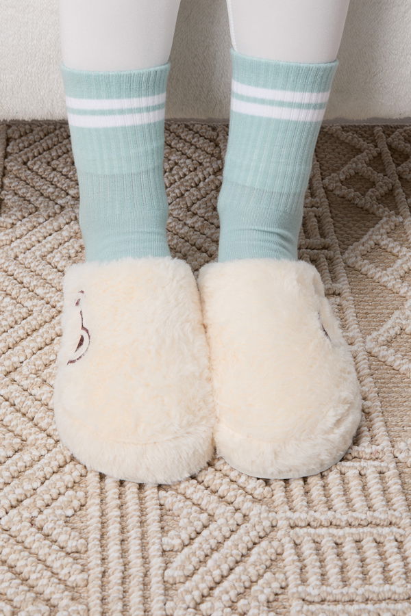Kadın Bej Peluş Ev Terliği - 23640 BEJ
