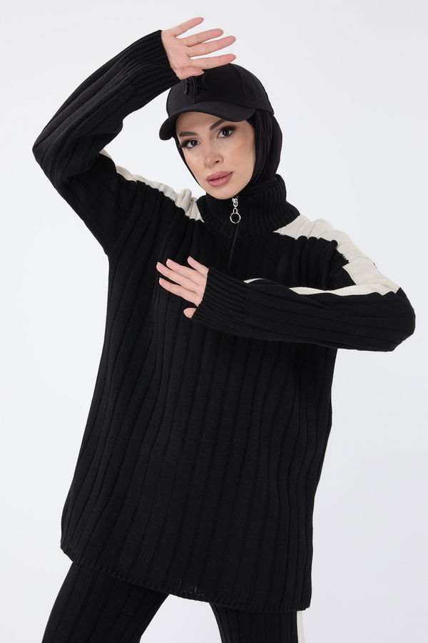 Düz Yarım Balıkçı Yaka Kadın Siyah Triko Tunik Pantolon - 23706