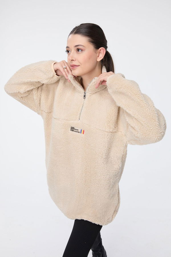 Düz Yarım Balıkçı Yaka Kadın Bej Peluş Sweat - 23772