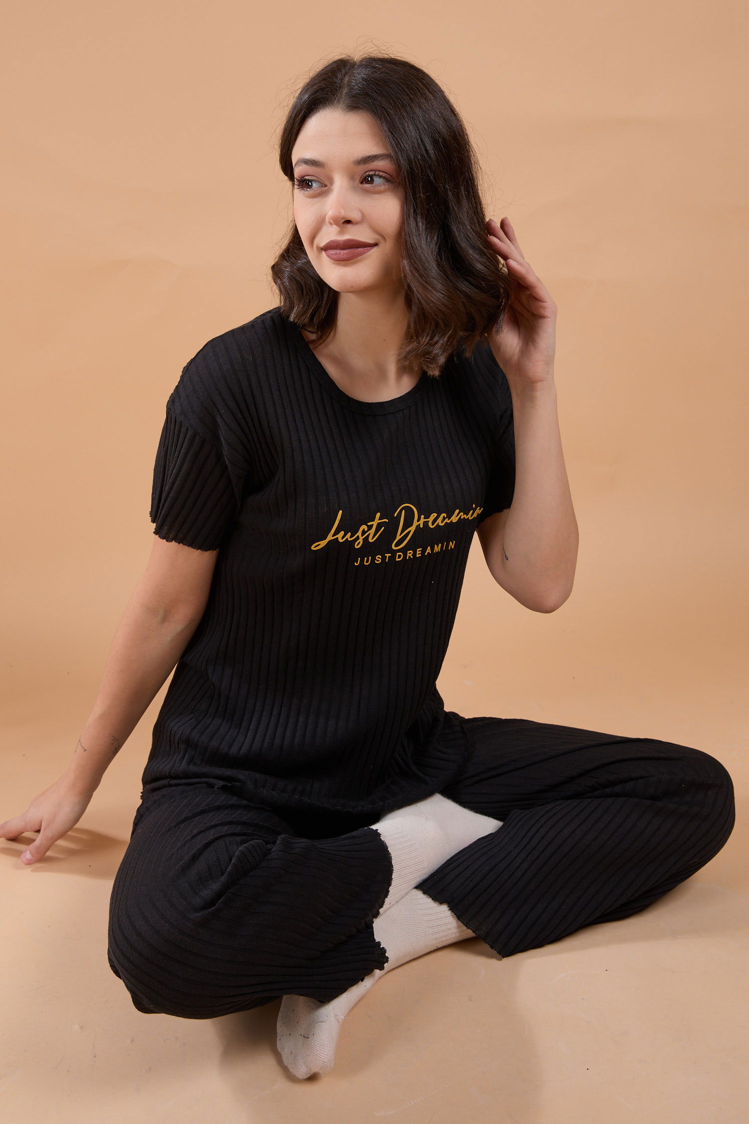 Düz Bisiklet Yaka Kadın Siyah Pijama Takımı - 23751