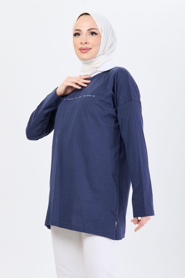 Düz Bisiklet Yaka Kadın Lacivert T-Shirt - 24191