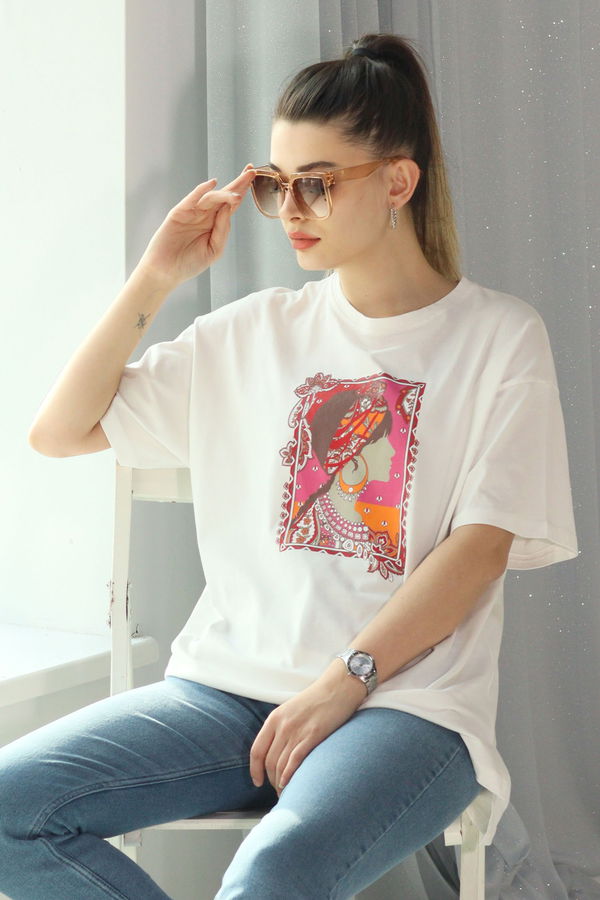 Düz Bisiklet Yaka Kadın Beyaz T-Shirt - 22311