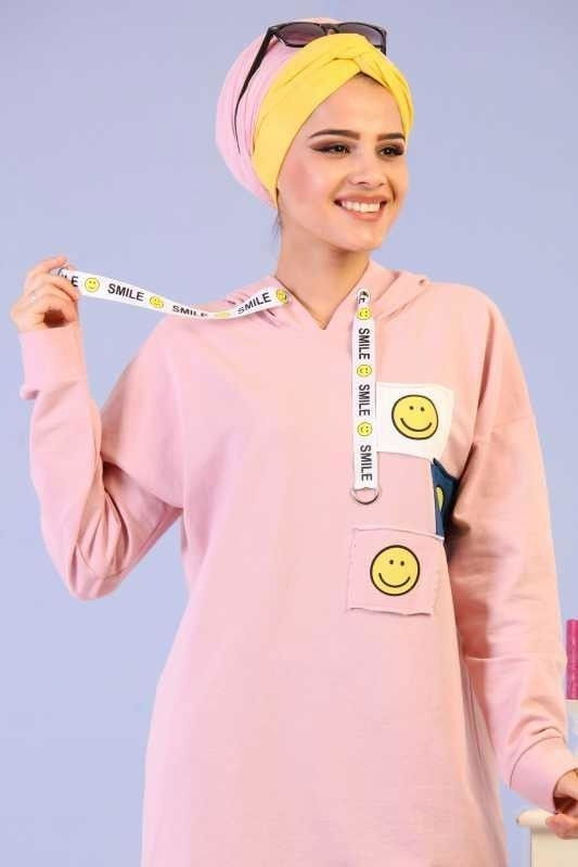 Düz Orta Kadın Pembe Smile Baskılı Tunik Siyah  - 6679