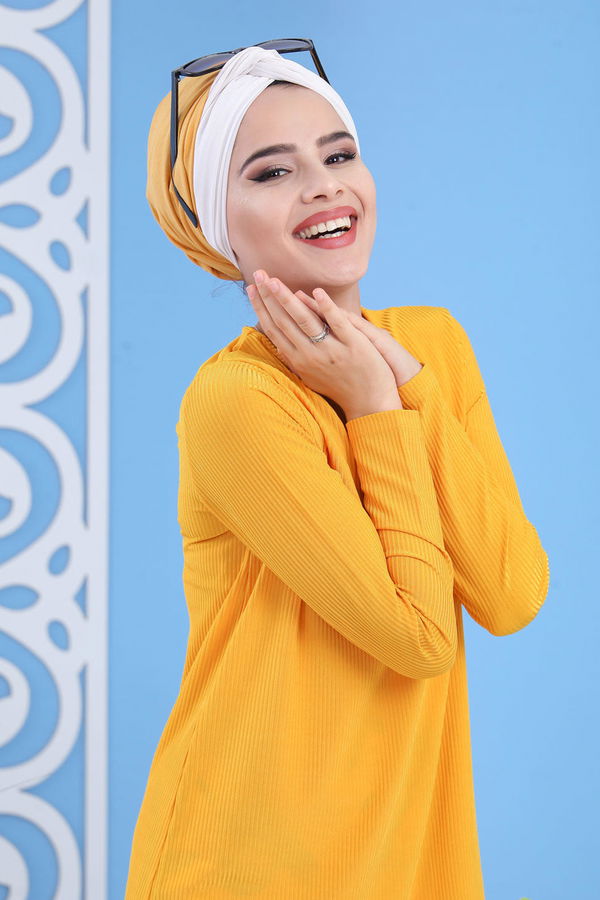 Düz Orta Kadın Sarı Tunik Pantolon Siyah  - 7413