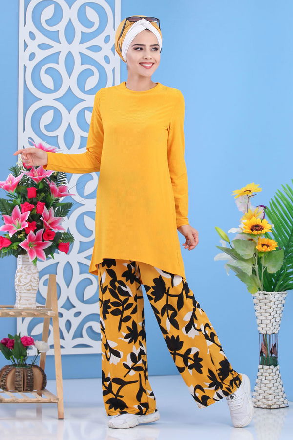 Düz Orta Kadın Sarı Tunik Pantolon Siyah  - 7413