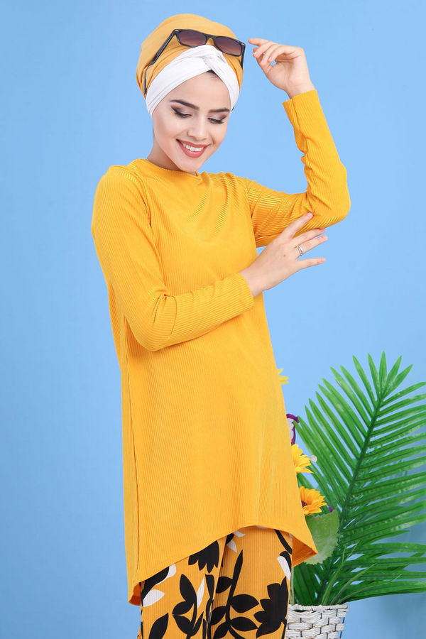 Düz Orta Kadın Sarı Tunik Pantolon Siyah  - 7413