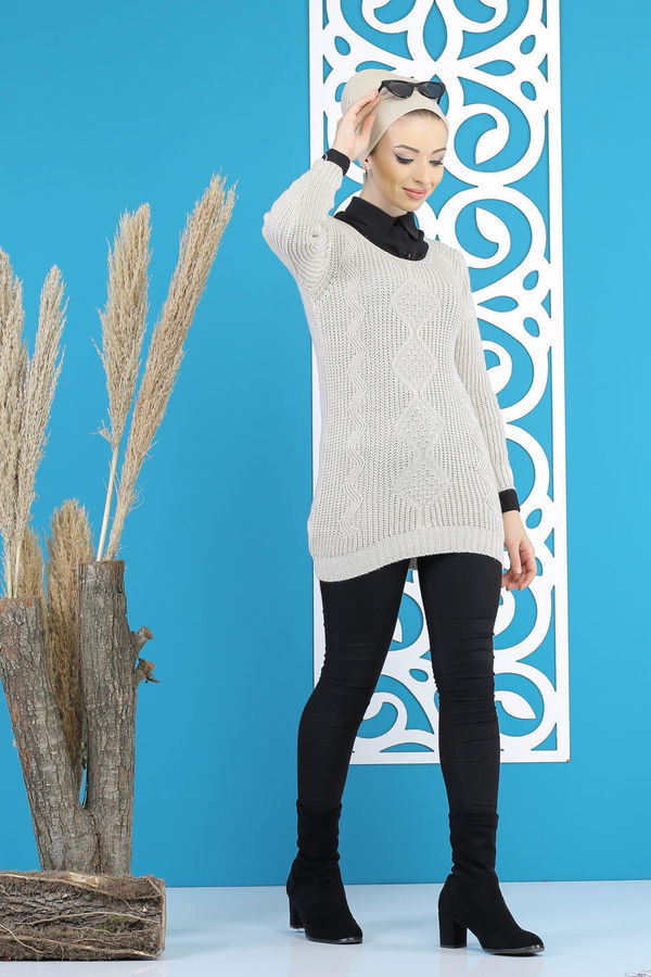 Düz Orta Kadın Bej Örme Desenlı Kazak Siyah  - 7799