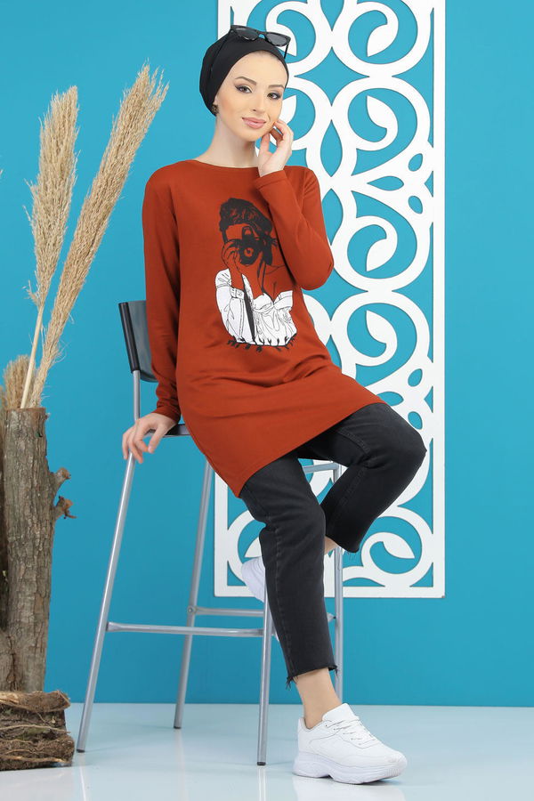 Düz Orta Kadın Kiremit Kız Baskılı Tunik   - 7824 KİREMİT