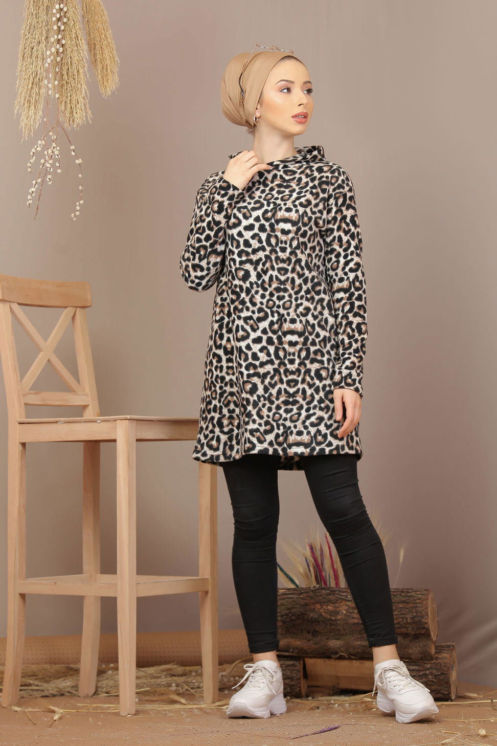 Düz Orta Kadın Kahverengi Kapşonlu Polar Tunik Leopar Leopar  - 7934 KAHVERENGİ