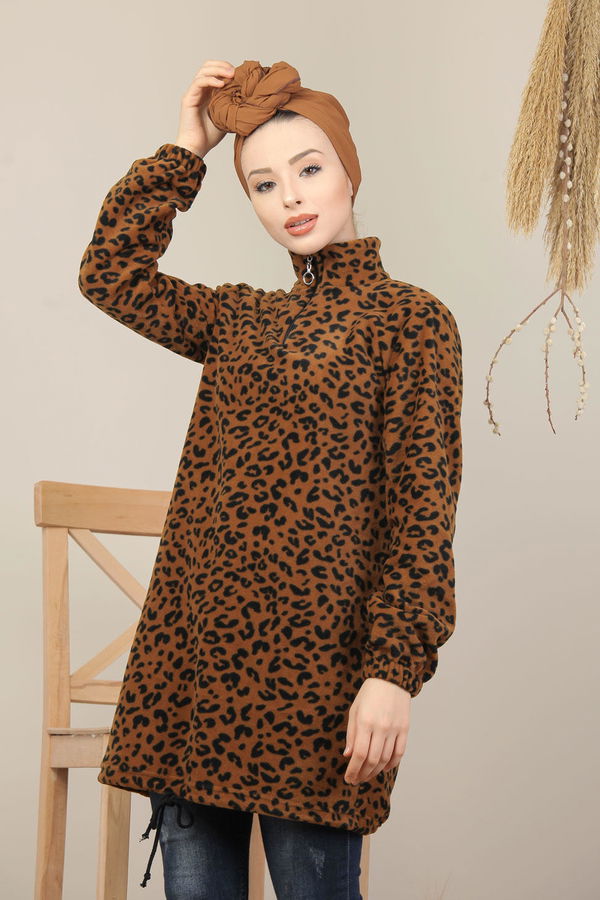 Düz Orta Kadın Kahverengi Bogazlı Yarım Fermuar Polar Tunik Leopar  - 8102 KAHVERENGİ