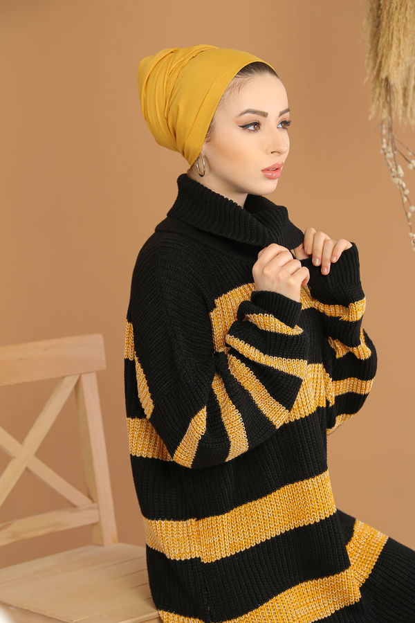 Düz Orta Kadın Siyah Bogazlı Triko Tunik Siyah  - 8178 SİYAH