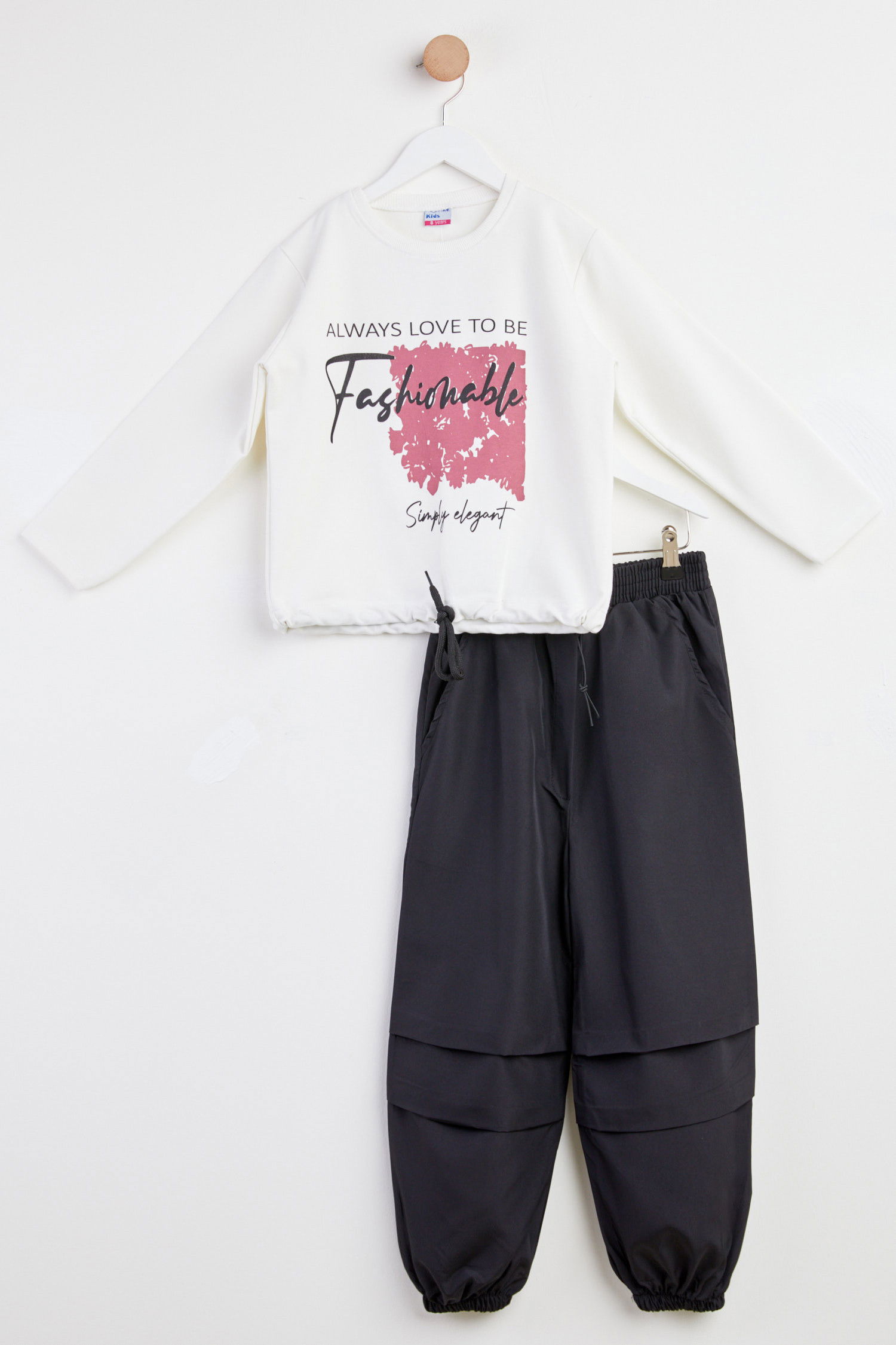 Kız Çocuk Beyaz Baskılı Sweatshirt + Paraşüt Pantolon Takım - 24755