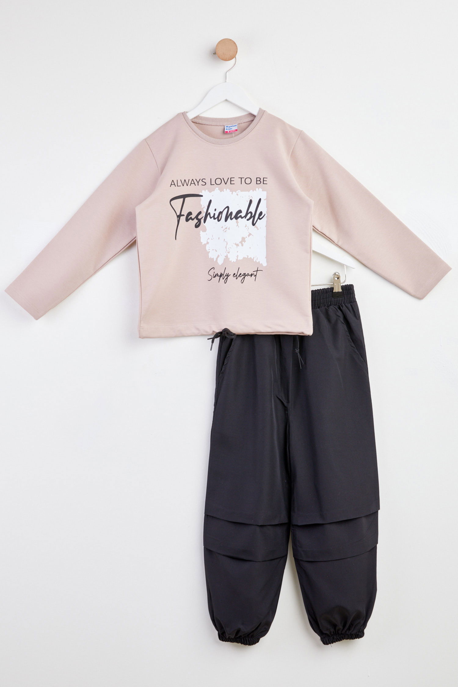 Kız Çocuk Vizon Baskılı Sweatshirt + Paraşüt Pantolon Takım - 24755 VİZON