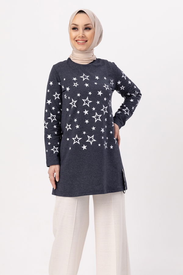Düz Bisiklet Yaka Kadın Lacivert Yıldız Baskılı Tunik - 8385 LACİVERT