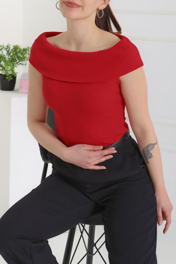 Madonna Yaka Bady - 27138