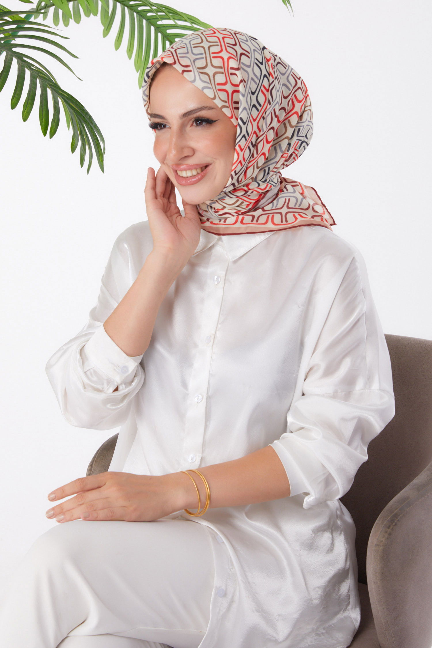 Düz Orta Kadın Bordo Desenli Eşarp - 25976