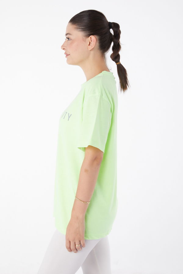 Düz Bisiklet Yaka Kadın Yeşil Kısa Kollu Baskılı T-shirt - 25984