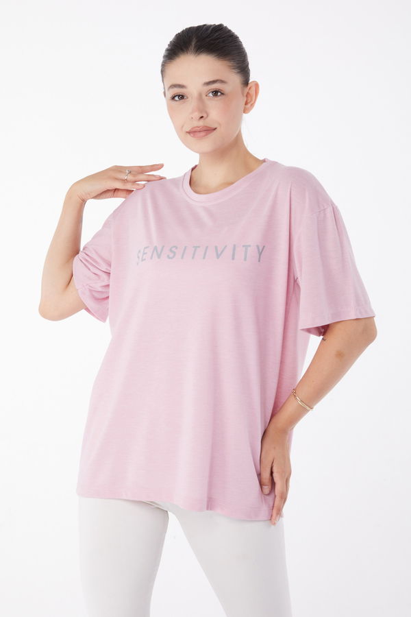 Düz Bisiklet Yaka Kadın Pembe Kısa Kollu Baskılı T-shirt - 25984