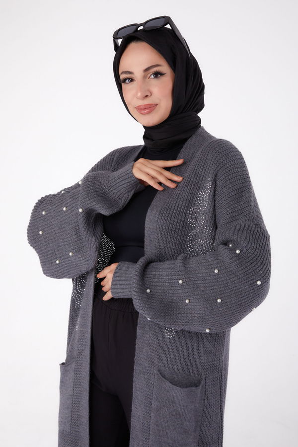 Düz Orta Kadın Antrasit İncili Triko Hırka - 26453