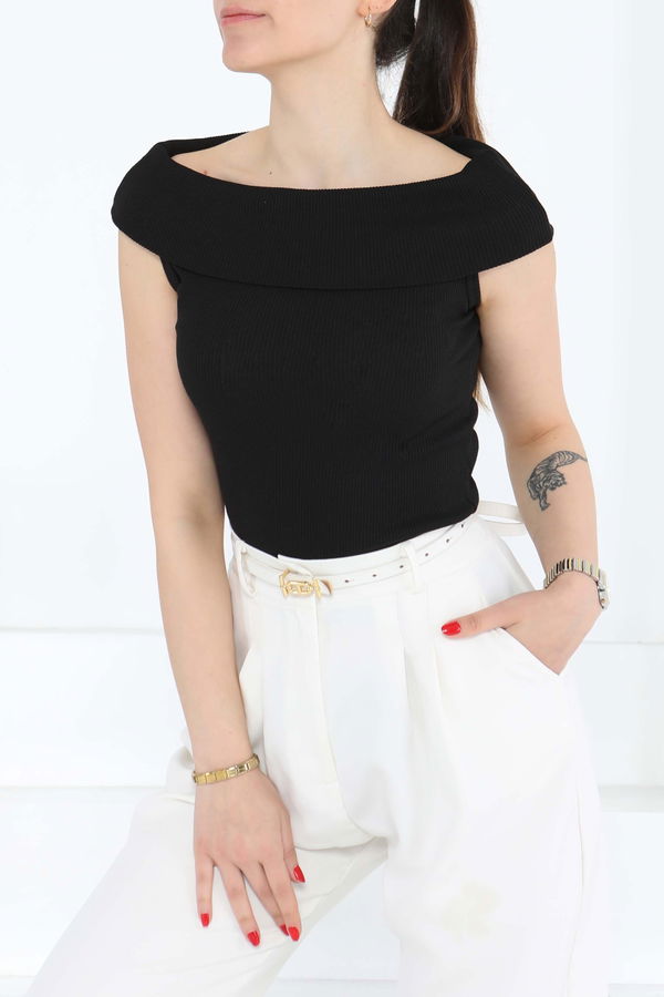 Madonna Yaka Bady - 27138