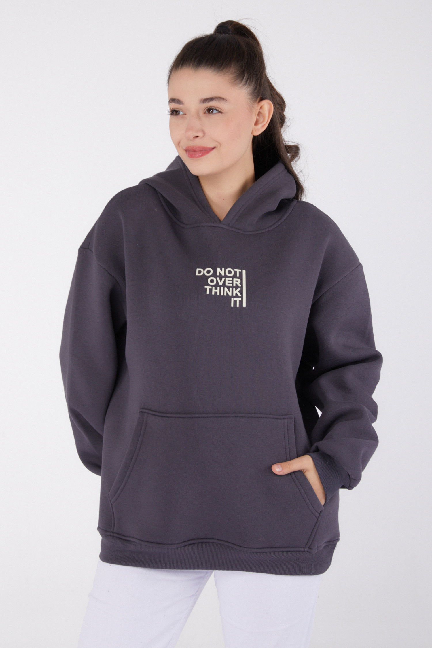 Düz Kapşonlu Yaka Kadın Antrasit Baskılı Sweatshirt - 26474