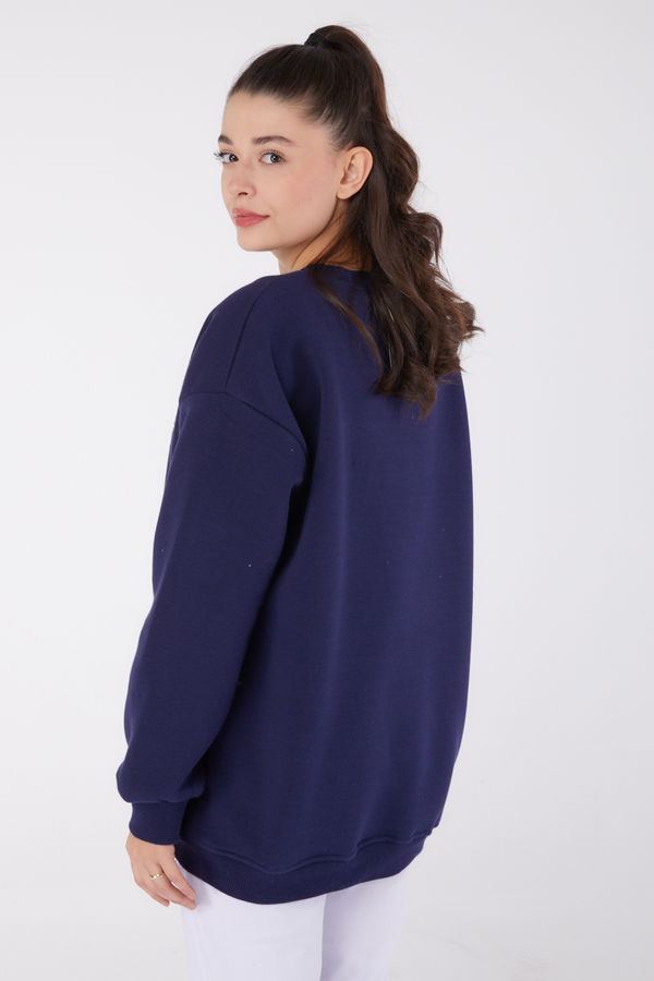 Düz Bisiklet Yaka Kadın Lacivert Taşlı Sweatshirt - 26478 LACİVERT