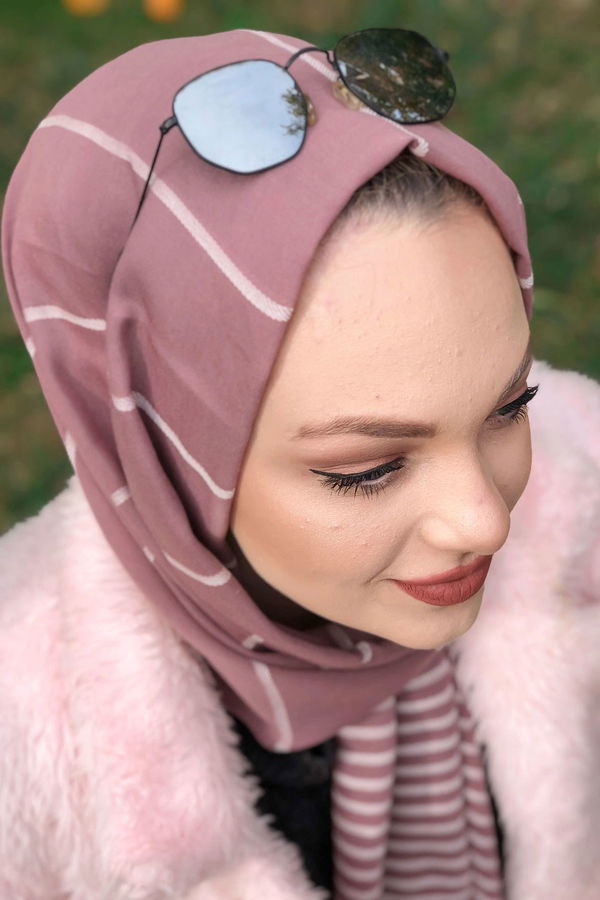 Düz Orta Kadın Pembe Çizgili Şal Siyah  - 8181 PEMBE