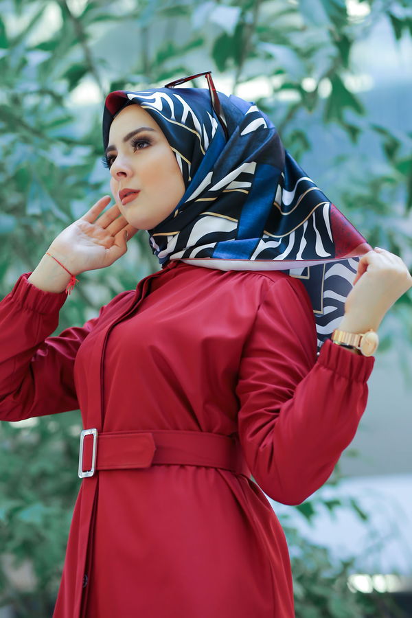 Düz Orta Kadın Pembe Desenli Şal Siyah  - 8276 PEMBE