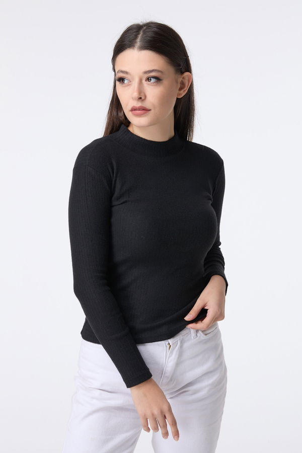 Crop Siyah - 23135 SİYAH