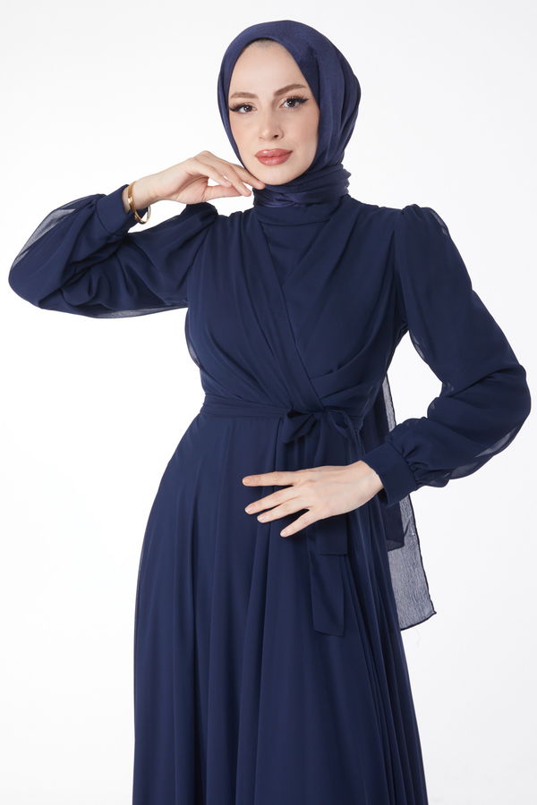 Kruvaze Yaka Kuşaklı Abiye Elbise Lacivert - 23864 LACİVERT