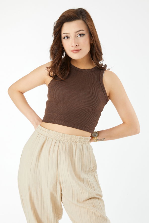 Kısa Kollu Crop Kahverengi - 24438 KAHVERENGİ