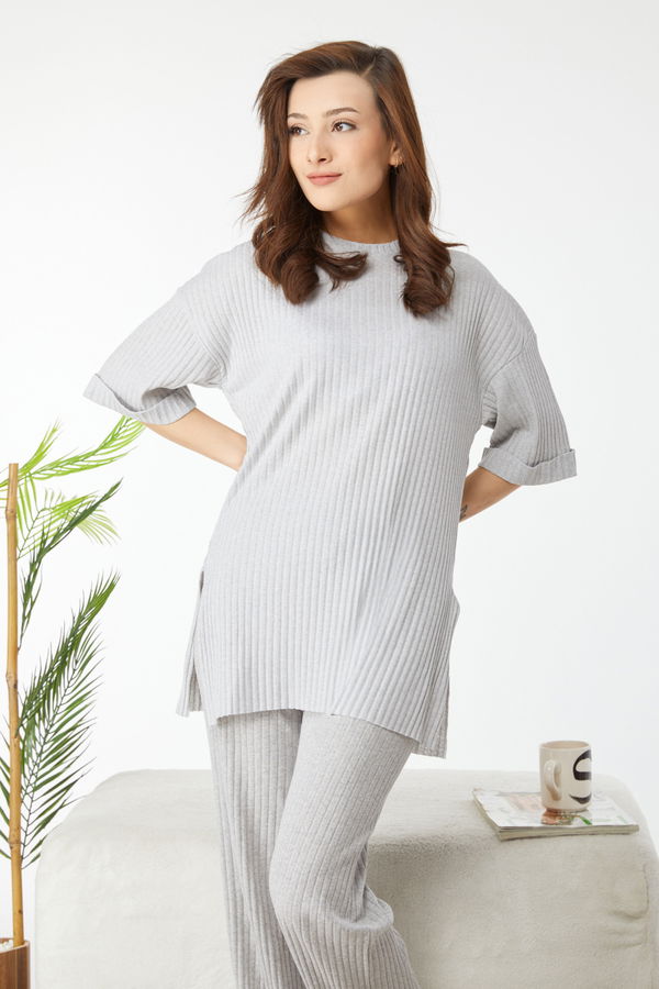 Bislet Yaka Kısa Kollu Pijama Takımı Gri - 24453