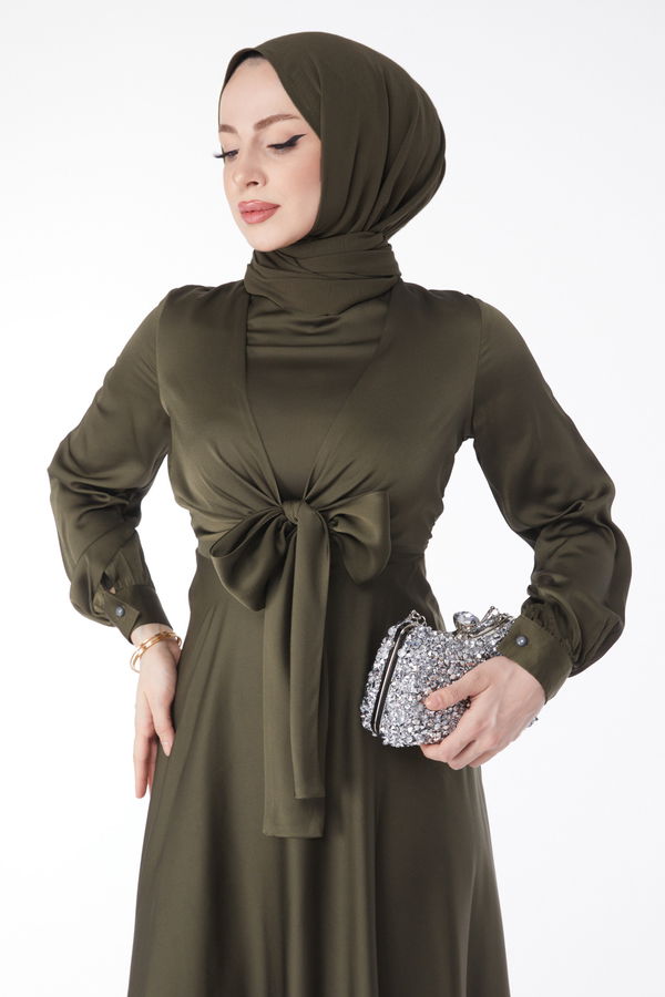 Düz Saten Ortadan Bağlamalı Abiye Elbise Haki - 24592 HAKİ