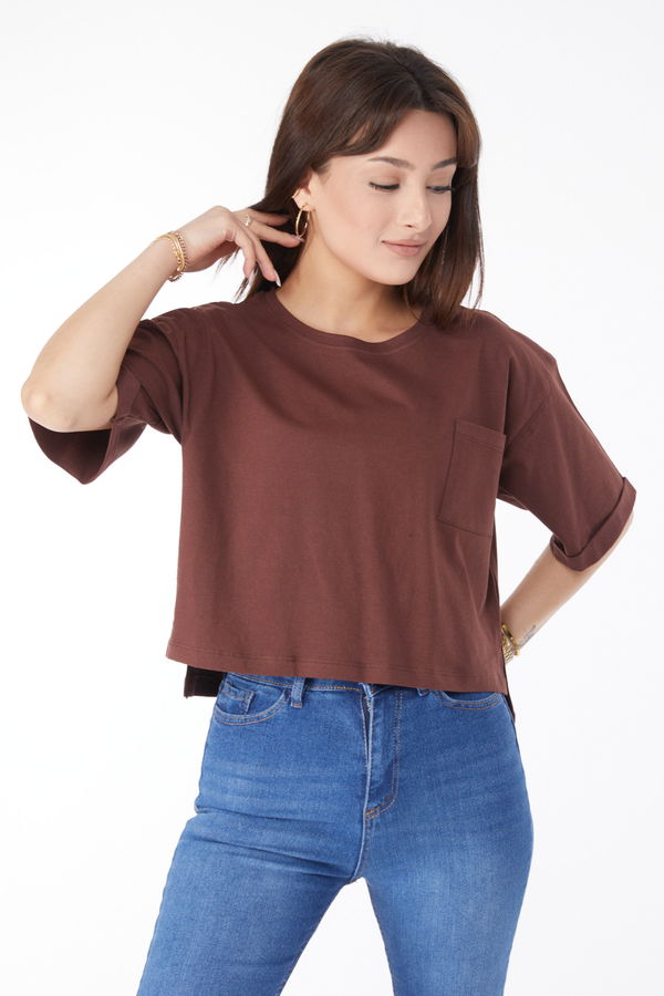 Cepli Yırtmaçlı T-shirt Kahverengi - 24790 KAHVERENGİ